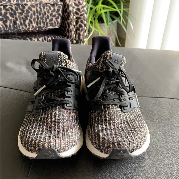 Running shoes - Picture 2 of 6